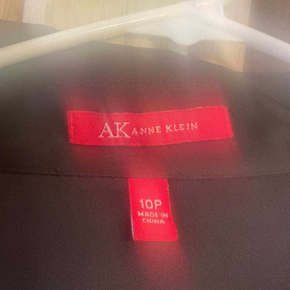 Anne Klein blouse